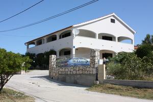 Appartements pour la famille avec les enfants Lopar, Rab - 5024