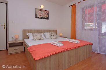 Apartments by the sea Supetarska Draga - Donja, Rab - 5030