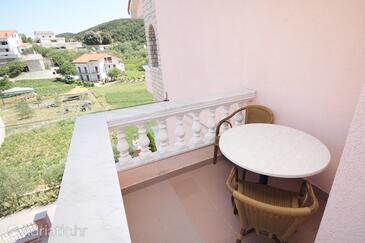 Apartments and rooms by the sea Supetarska Draga - Donja, Rab - 5033