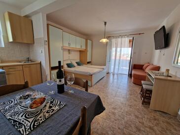 Appartementen aan zee Kampor, Rab - 5037