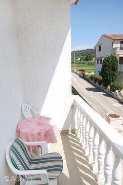 Apartmaji in sobe s parkingom Palit, Rab - 5039
