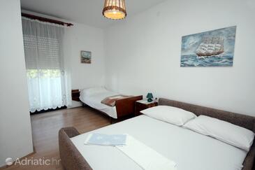 Apartments by the sea Suha Punta, Rab - 5050