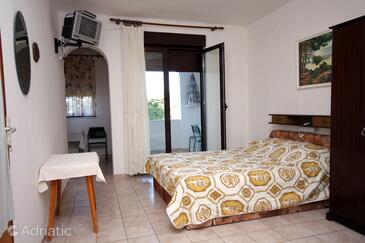 Апартаменти біля моря Суха Пунта - Suha Punta, Раб - Rab - 5050