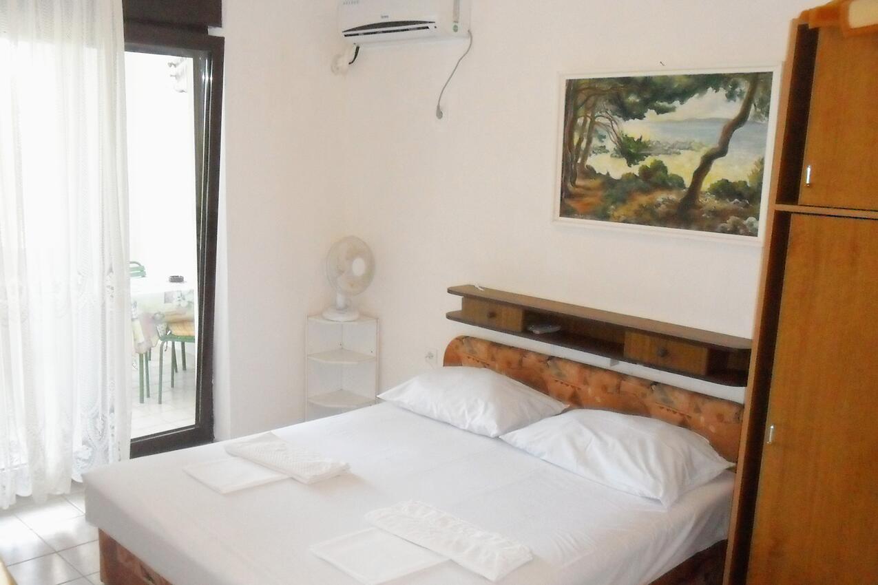 AS-5050-a - Alloggi privati - Appartamenti accanto al mare Suha Punta, Arbe - Rab