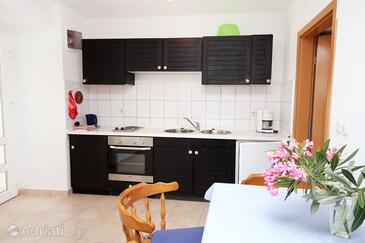 Apartamentos junto al mar Jezera, Murter - 5057