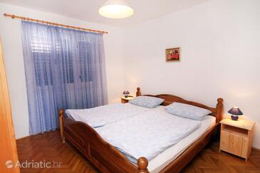Apartamentos junto al mar Jezera, Murter - 5057