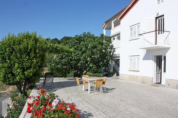 Appartement de deux chambres Kampor (Rab) (A-5058-a)