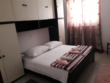 Dvosobni apartman Barbat, Rab (A-5070-b(