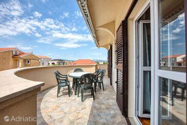 Ferienwohnungen mit Parkplatz Murter - 5088