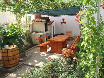 Apartmány s parkovištěm Murter - 5089 Adriatic.hr