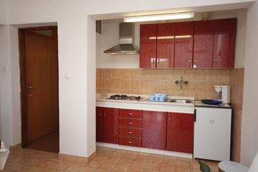Studio apartments Tisno, North Dalmatia