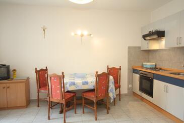 Studio apartments Tisno, North Dalmatia