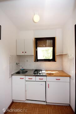 Appartamenti con parcheggio Morter - Murter - 5102