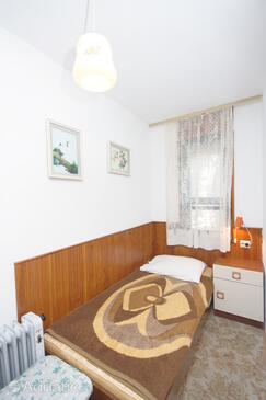 Apartmanok parkolóhellyel Murter - 5103