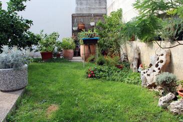 Apartments and rooms by the sea Tisno, Murter - 5106