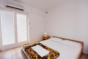 One bedroom apartment Jezera One bedroom apartment Jezera, Murter (A-5107-a)