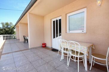 Apartmány s parkovištěm Jezera, Murter - 5107