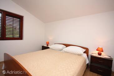 Apartmány s parkovištěm Jezera, Murter - 5109