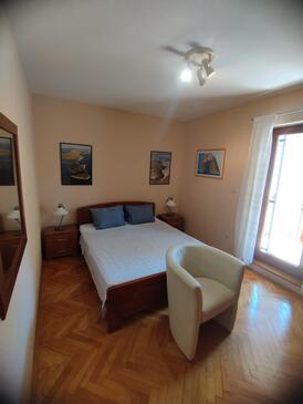 Apartmány s terasou Tisno, Severní Dalmácie