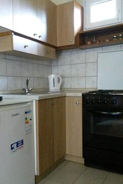 Ferienwohnungen mit Parkplatz Murter - 5117