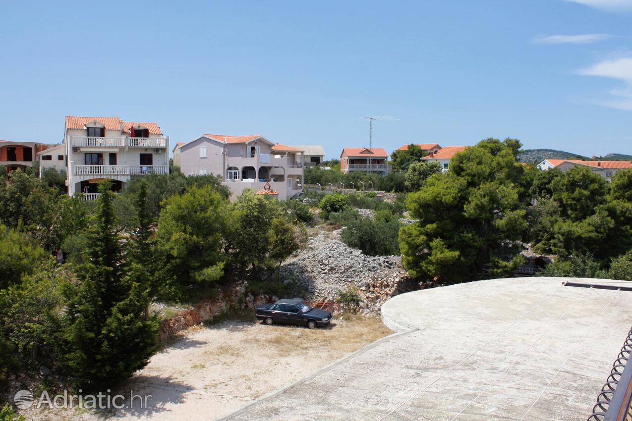A-5120-a - Private accommodation - Apartments by the sea Jezera, Murter