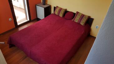 Apartments by the sea Jezera, Murter - 5120