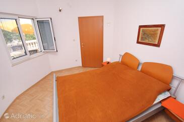 Apartments by the sea Jezera, Murter - 5120