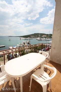 Appartamenti accanto al mare Jezera, Morter - Murter - 5123