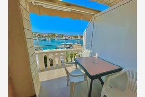 One bedroom apartment Jezera One bedroom apartment Jezera, Murter (A-5123-c)