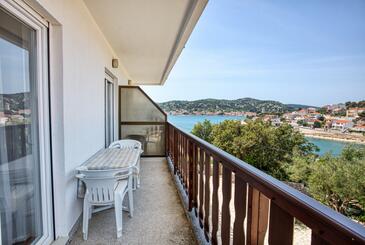 Studio flat Tisno, Murter (AS-5128-a)