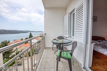 Apartments by the sea Tisno, Murter - 5130