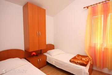Apartments by the sea Jezera, Murter - 5134