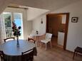 Tisno, Dining room in the apartment, air condition available and WiFi.