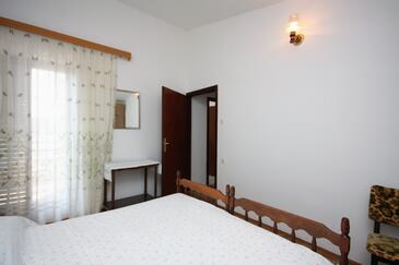 Apartmán s terasou Tisno, Severní Dalmácie