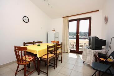 Apartmán s terasou Tisno, Severní Dalmácie