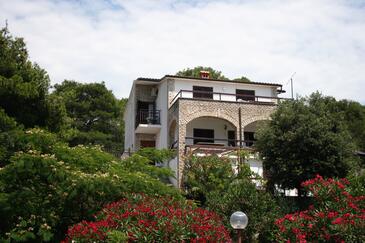 Apartmán s terasou Tisno, Severní Dalmácie