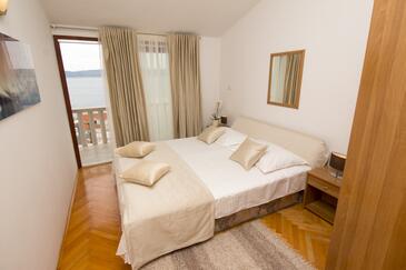 Apartmani s parkingom Pisak, Omiš - 5154