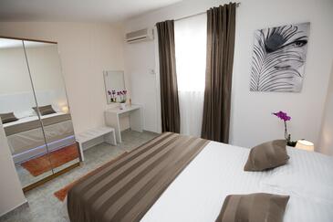 Apartmány s parkovištěm Pisak, Omiš - 5154