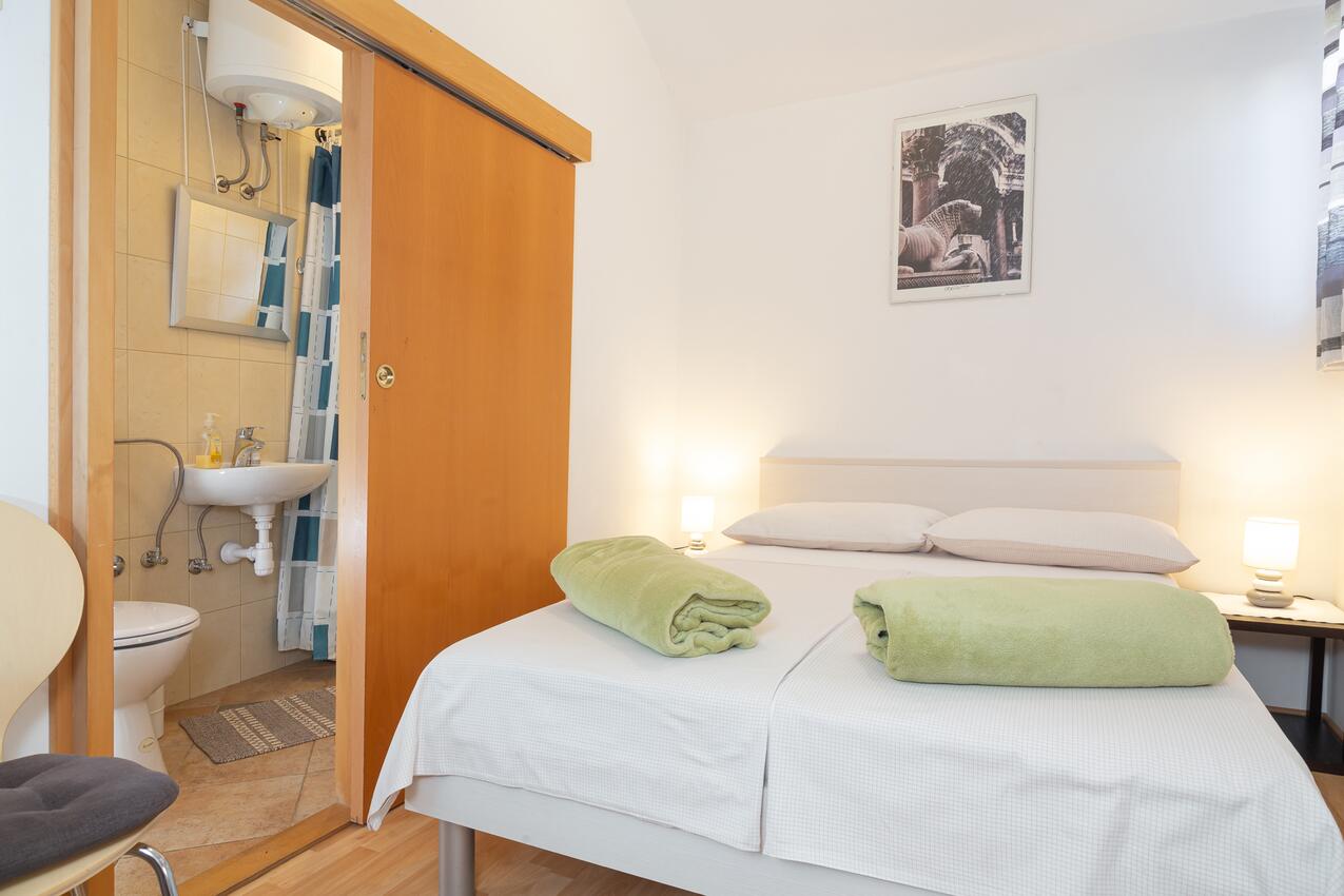 Apartments by the sea Split - 5155