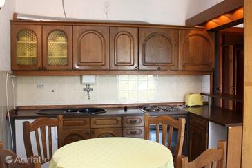 Apartamente lângă mare Necujam, Solta - 5162