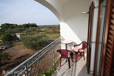 Rooms with a parking space Gornje selo, Šolta - 5170