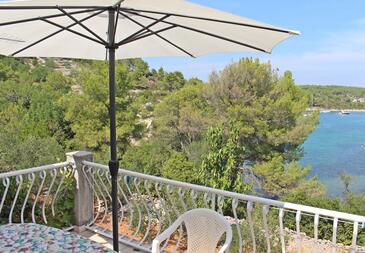 Apartmanok a tenger mellett Öböl Piskera (Solta) - 5175