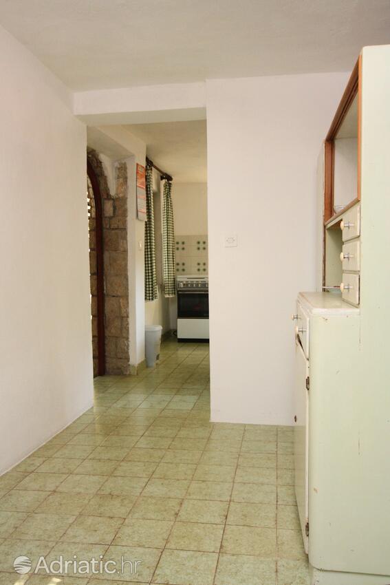 A-5186-a - Alloggi privati - Appartamenti accanto al mare Necujam, Solta