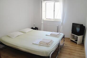 Apartmani za ljetovanje Hvar - 5201