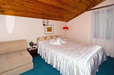 Ferienwohnungen und Zimmer am Meer Zivogosce - Blato, Makarska - 521