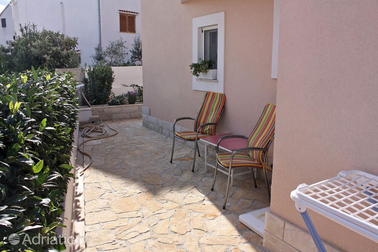 Apartments by the sea Slatine, Čiovo - 5217