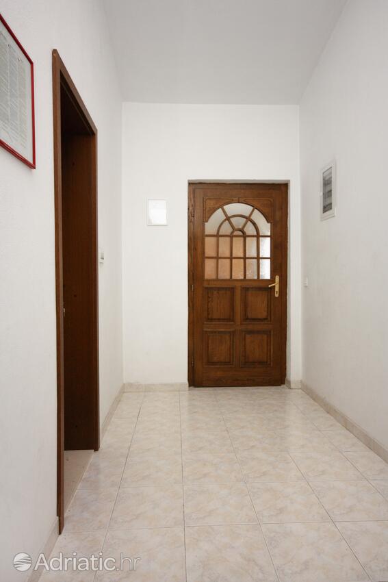 A-5219-a - Private accommodation - Apartments with a parking space Kaštel Štafilić, Kaštela