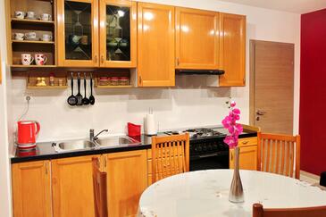 Apartments with parking space Kaštel Štafilić, Kaštela - 5219