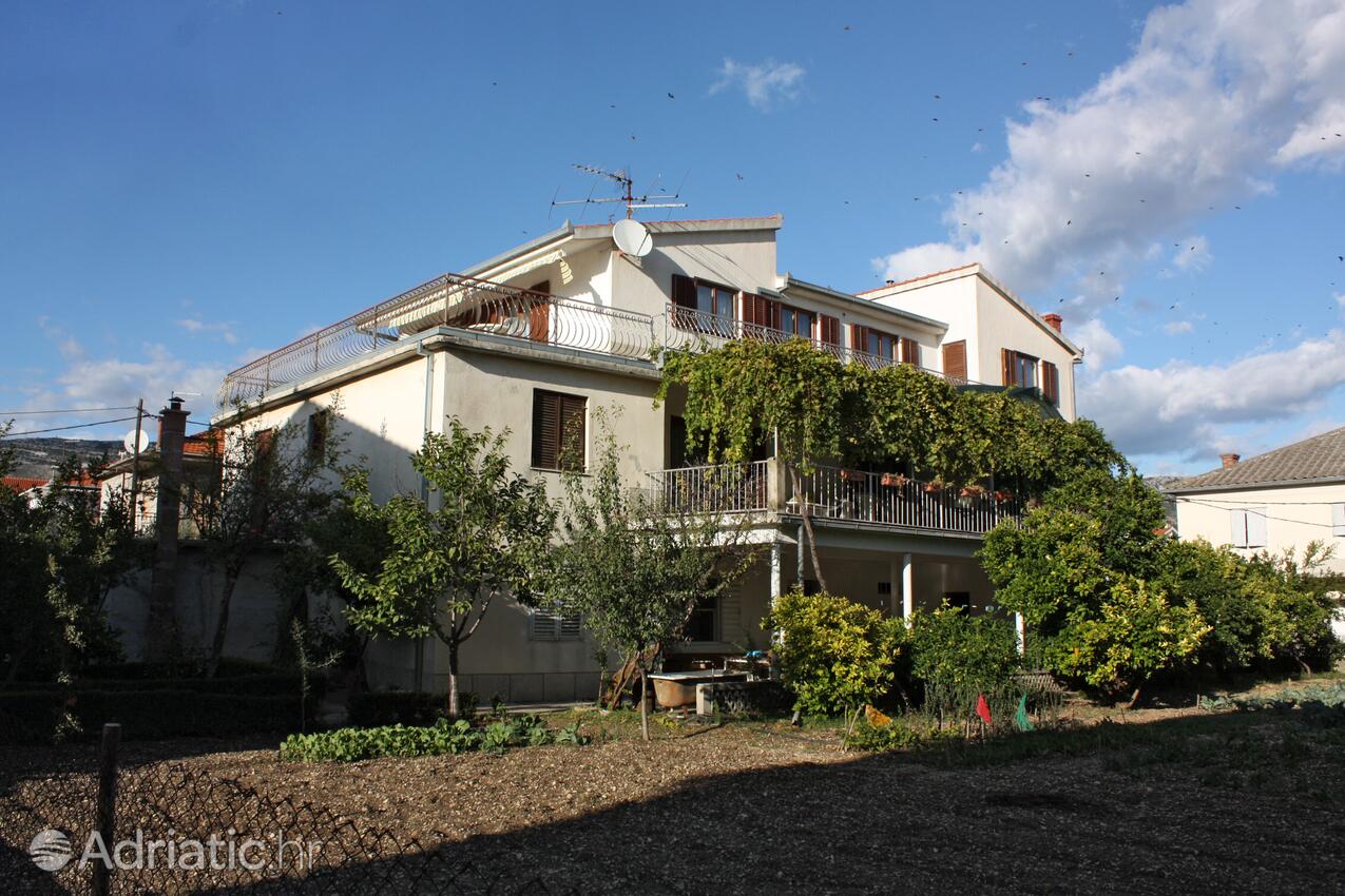 Property - Apartments with a parking space Kaštel Štafilić, Kaštela