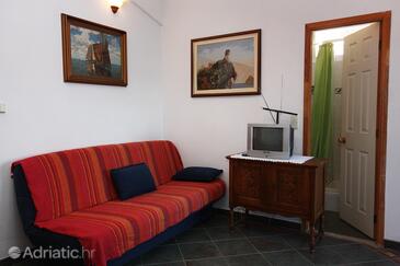 Familienferienwohnungen am Meer Arbanija, Ciovo - 5220